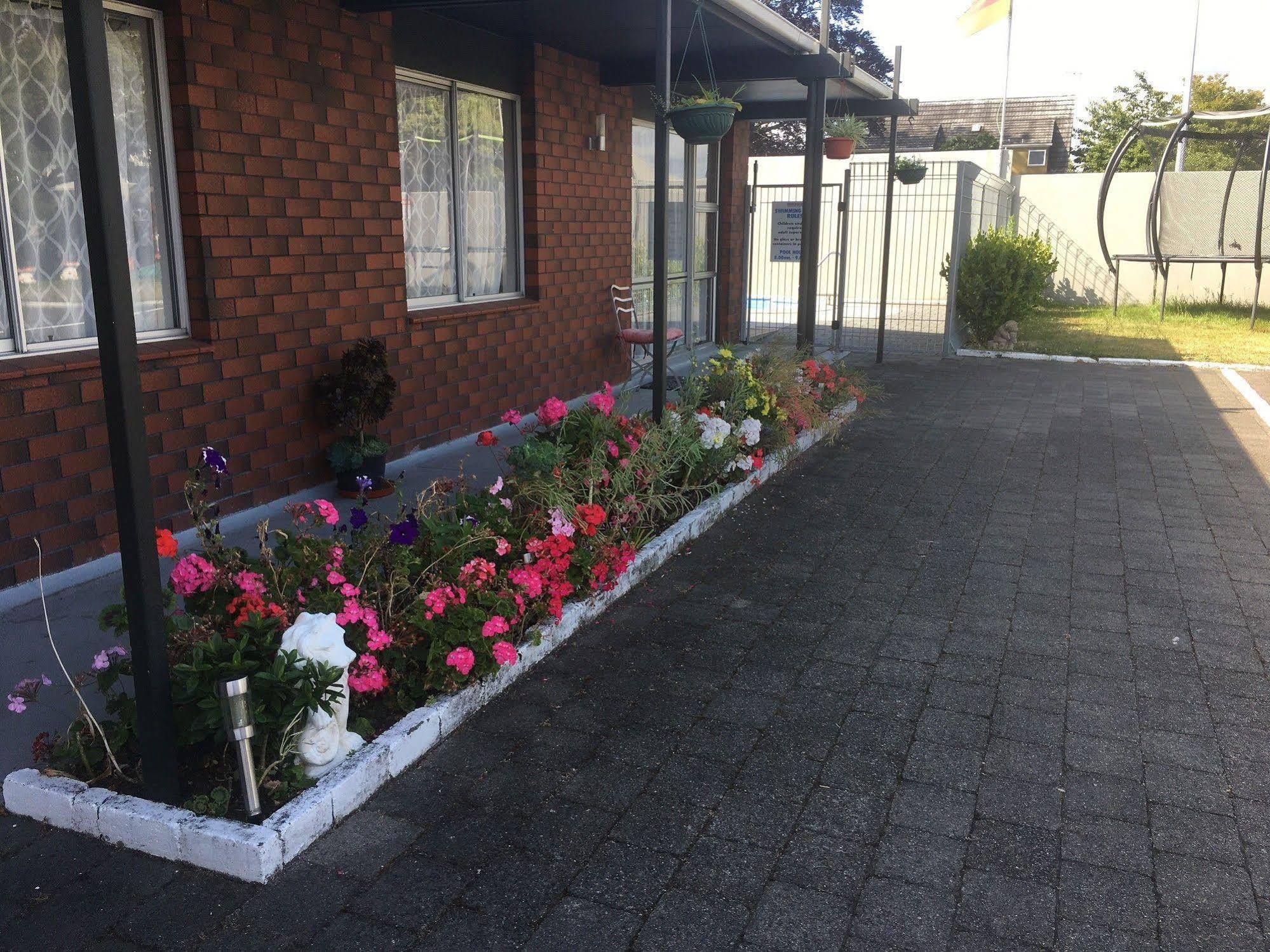Red Rock Thermal Motel - Mineral Pool Rotorua Exterior foto